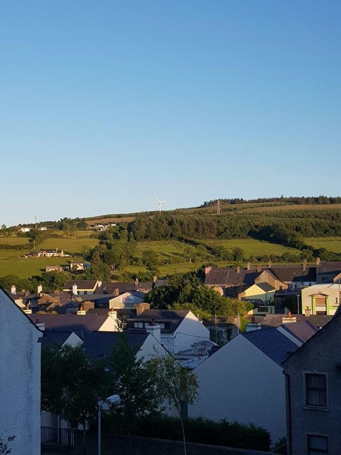 Villa Spire View Townhouse à Ballycastle Extérieur photo